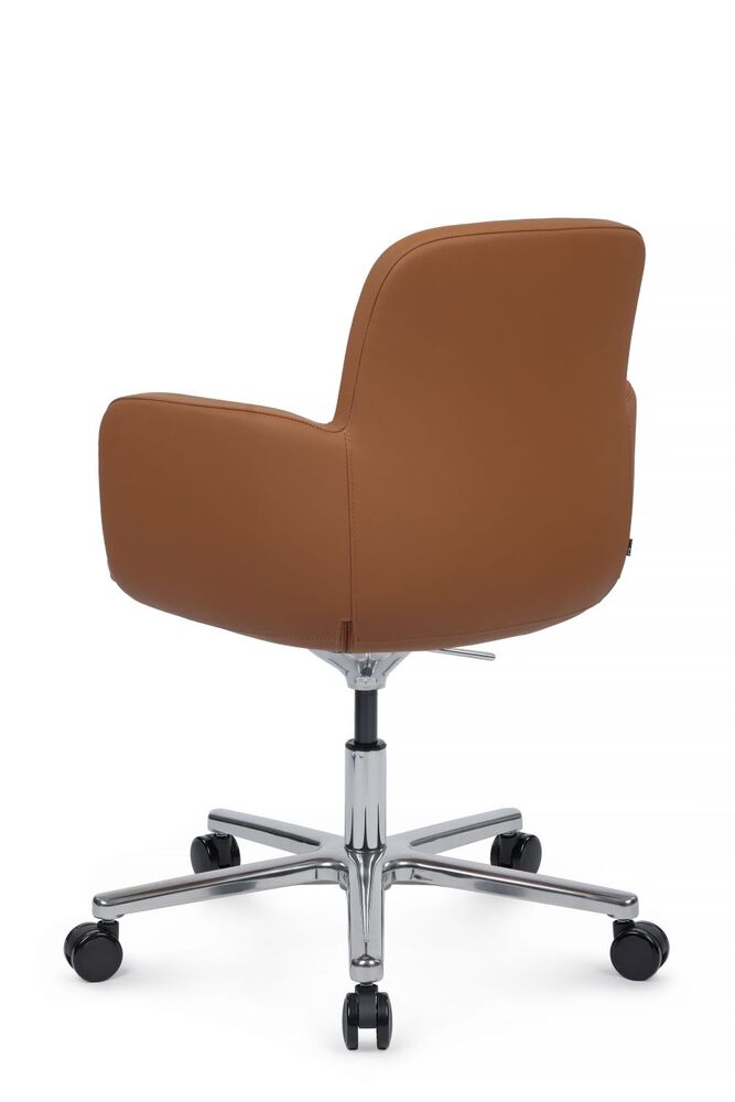 Кресло для персонала Charm