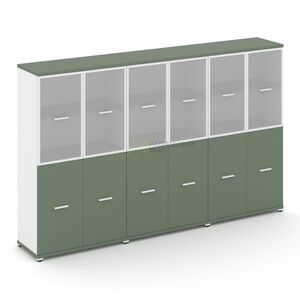 Шкаф три широкие секции, 4 ниши