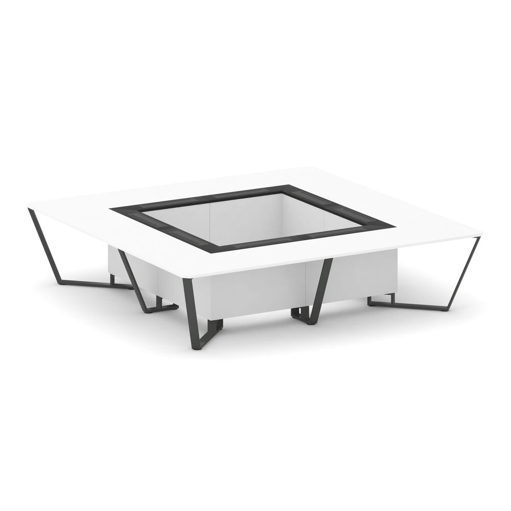 Стол переговорный квадратный