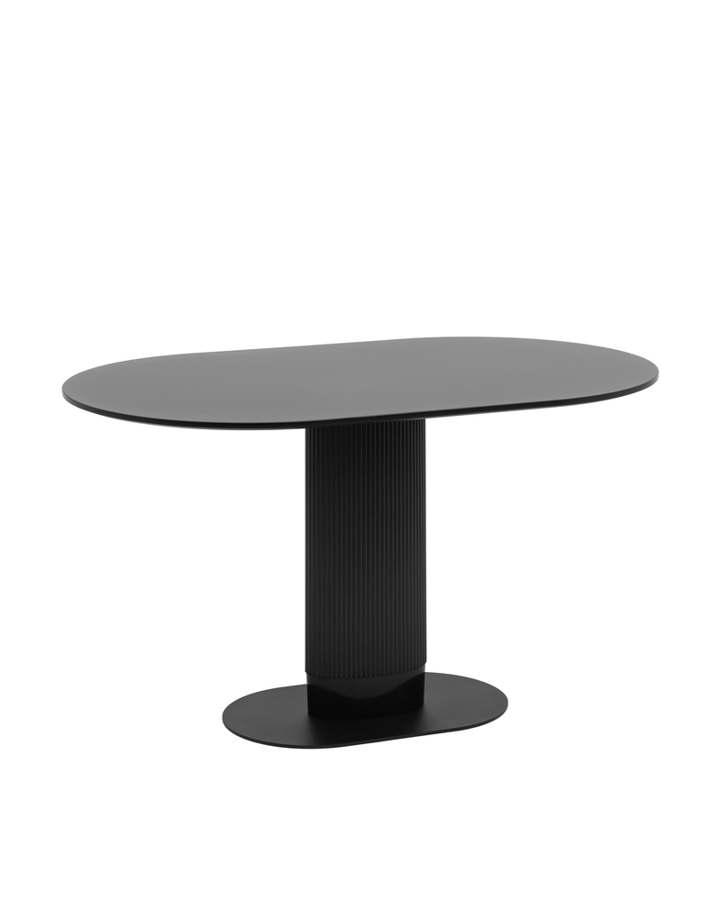 Стол обеденный