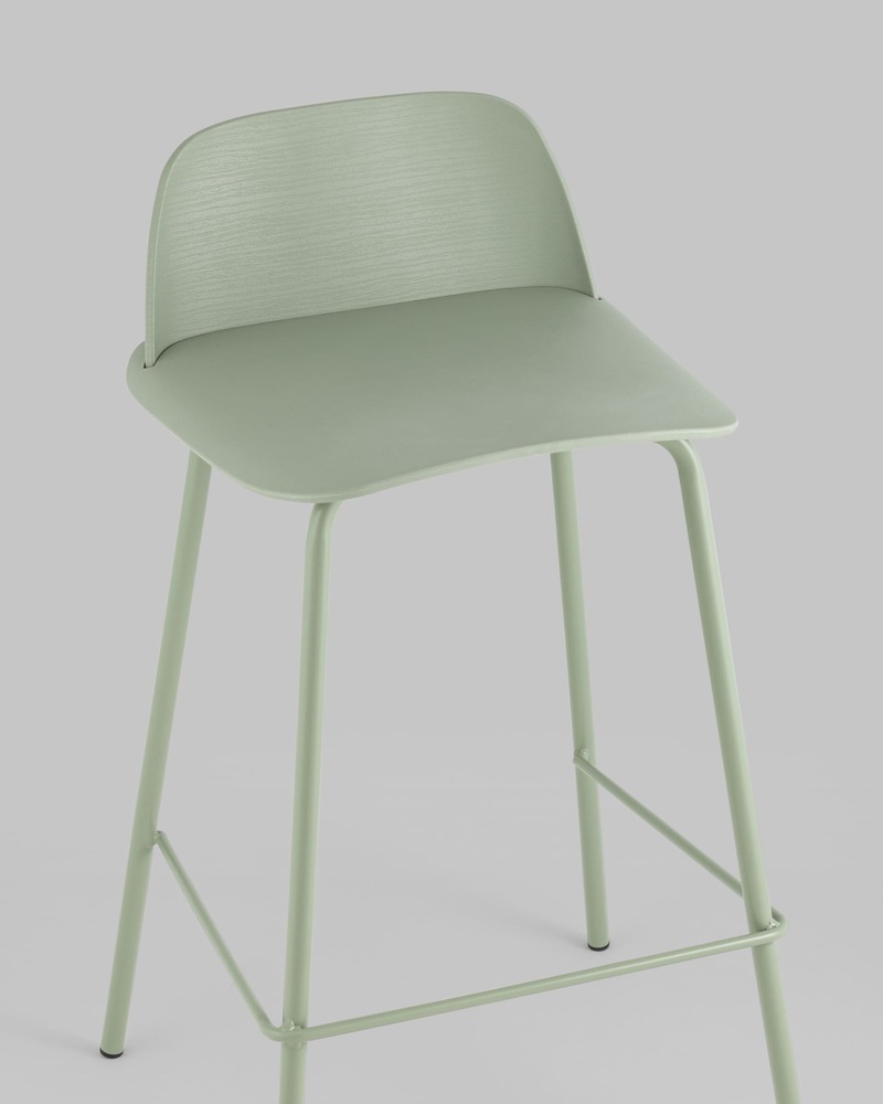 Стул полубарный