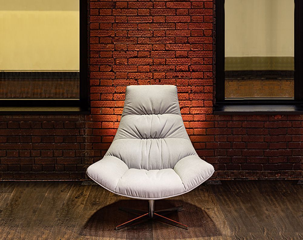 Лаунж кресло мягкое