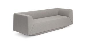 Диван трехместный